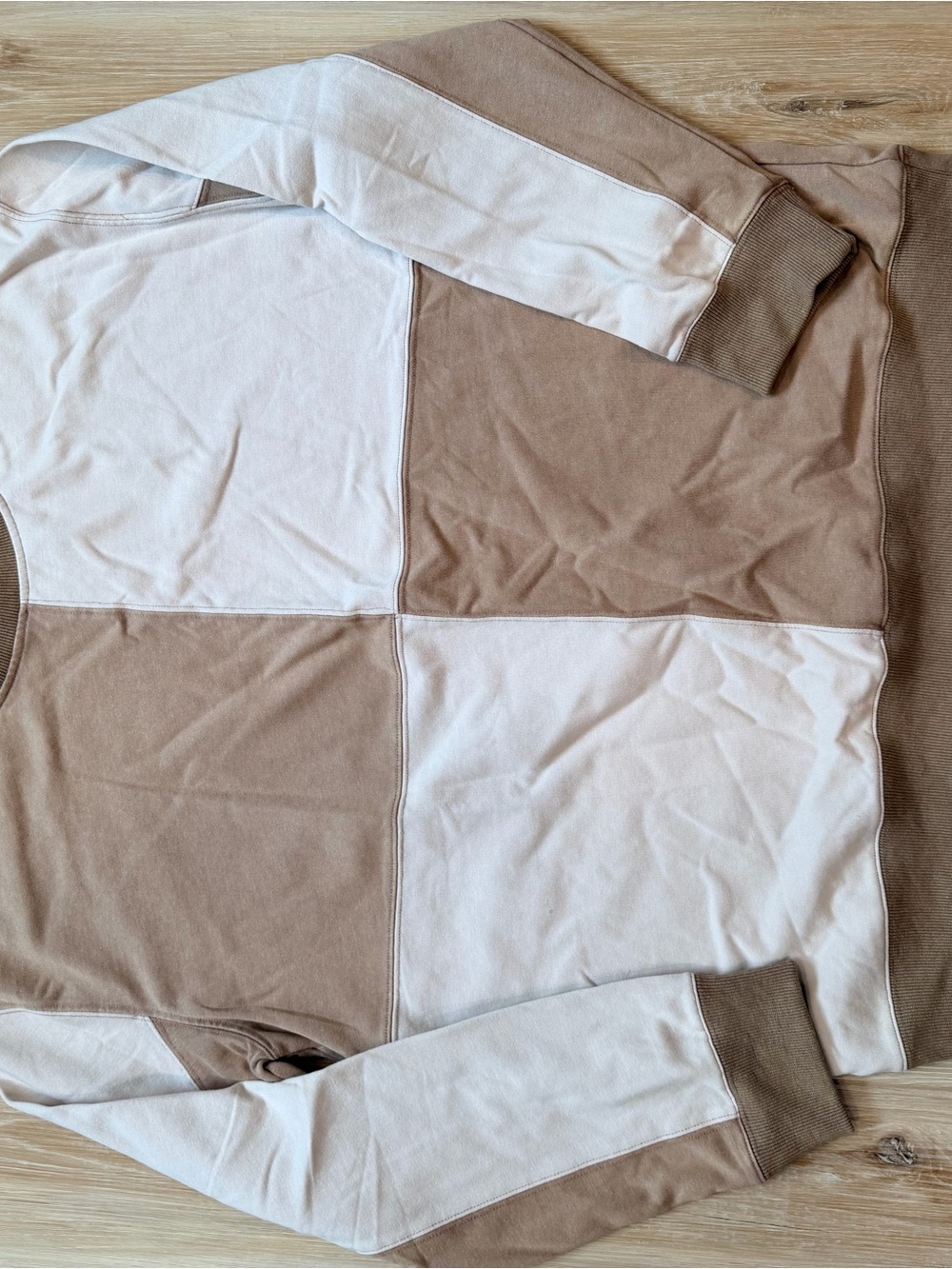 Discount Divas Colorblock Pullover Sweatshirt - Beige & Cream - Size L